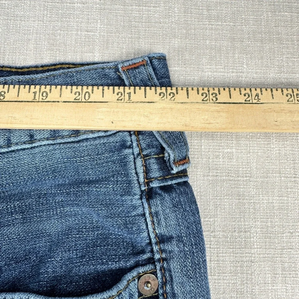 True Religion Ricky Jeans Mens 44 Blue Straight Leg Med Wash Horseshoe Made USA